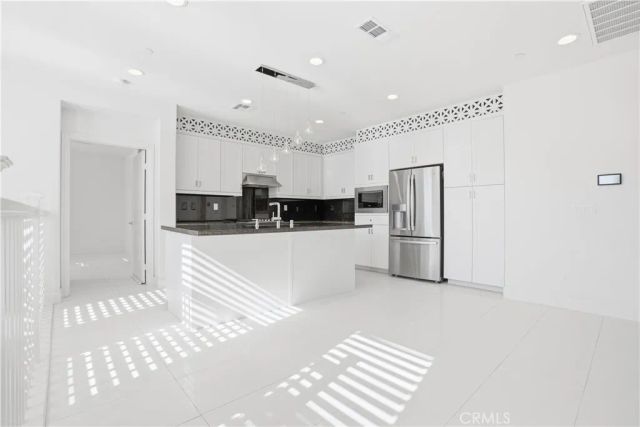 21 Jaripol, Rancho Mission Viejo, CA 92694