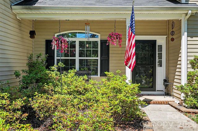 12301 Flatbush Drive, Huntersville, NC 28078
