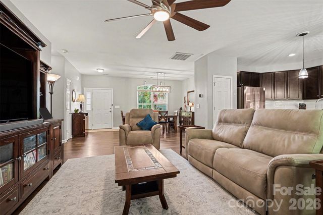 12301 Flatbush Drive, Huntersville, NC 28078