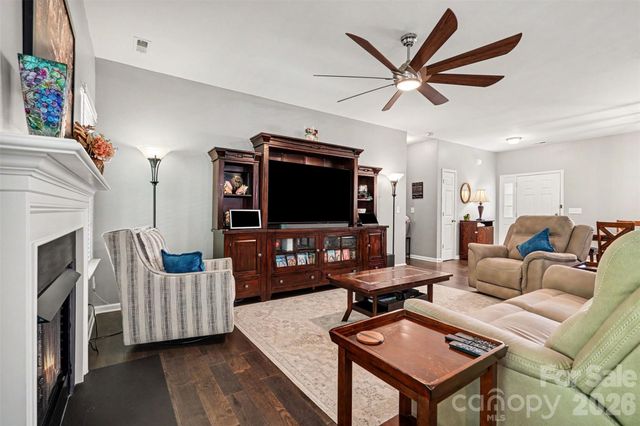 12301 Flatbush Drive, Huntersville, NC 28078