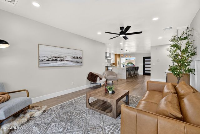 4221 E MULBERRY Drive, Phoenix, AZ 85018