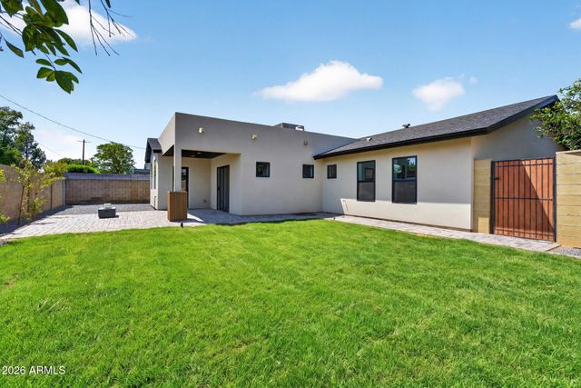 4221 E MULBERRY Drive, Phoenix, AZ 85018