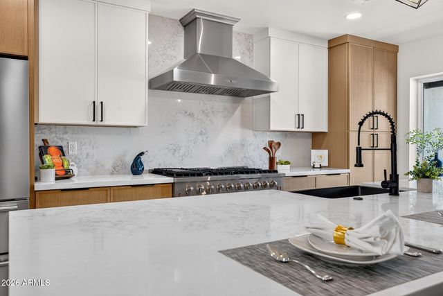 4221 E MULBERRY Drive, Phoenix, AZ 85018