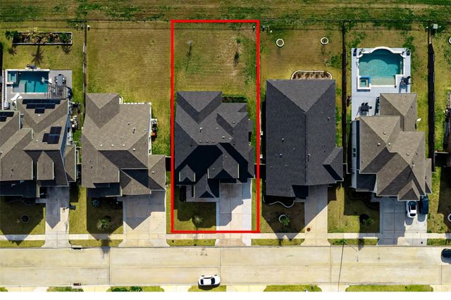 19019 Blossoming Buttercup Drive, Tomball, TX 77377