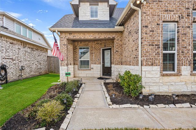 19019 Blossoming Buttercup Drive, Tomball, TX 77377
