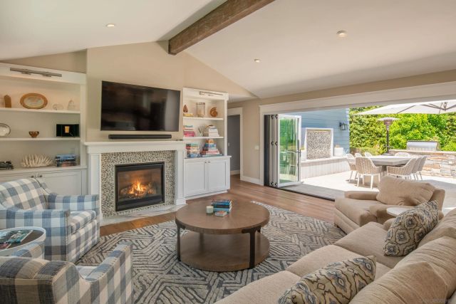 264 24th Street, Del Mar, CA 92014