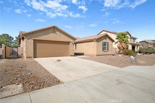 3213 Patti Ln, Lancaster, CA 93535