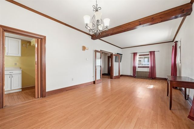 3902 Winterburn Avenue, Greenfield, PA 15207