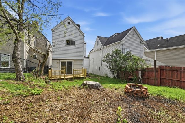 3902 Winterburn Avenue, Greenfield, PA 15207