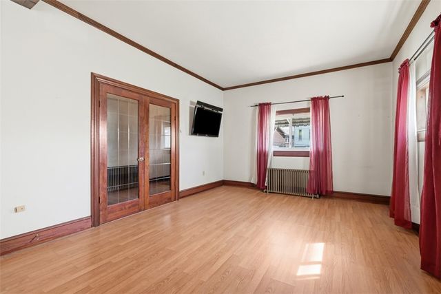 3902 Winterburn Avenue, Greenfield, PA 15207