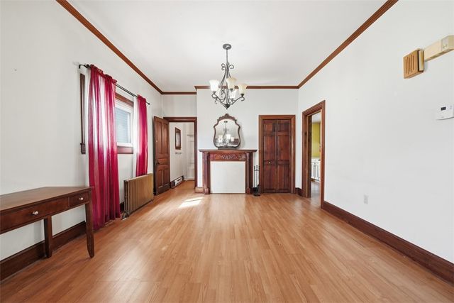 3902 Winterburn Avenue, Greenfield, PA 15207