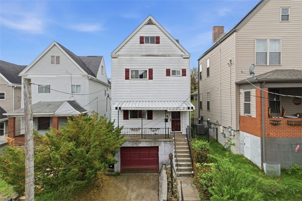 3902 Winterburn Avenue, Greenfield, PA 15207