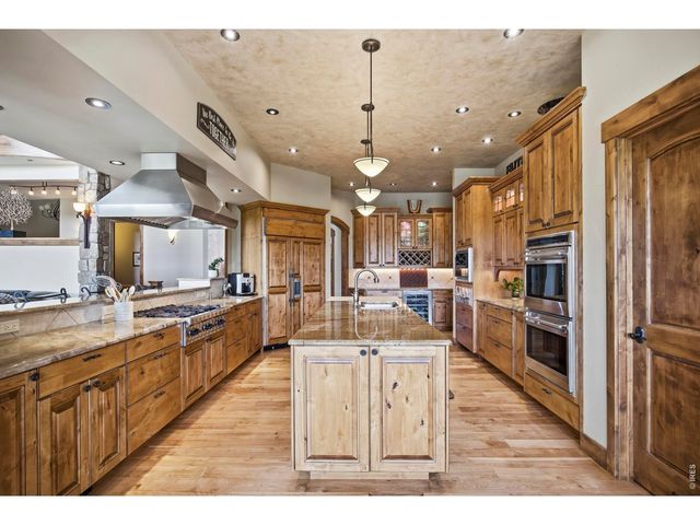 2114 Shoreside Dr, Berthoud, CO 80513