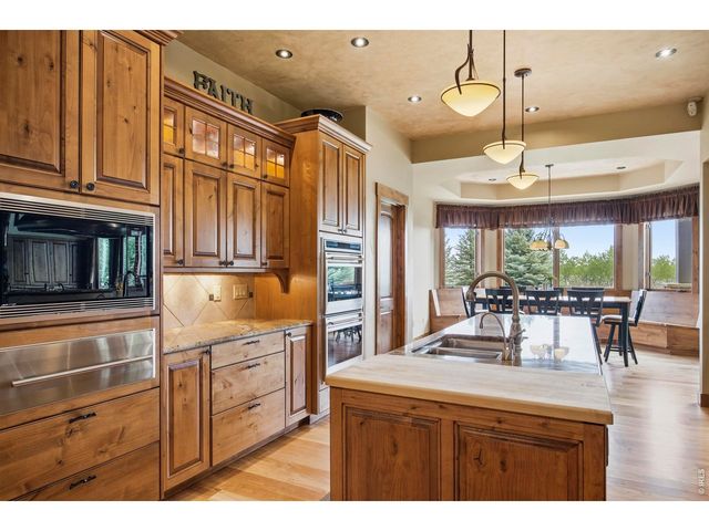 2114 Shoreside Dr, Berthoud, CO 80513
