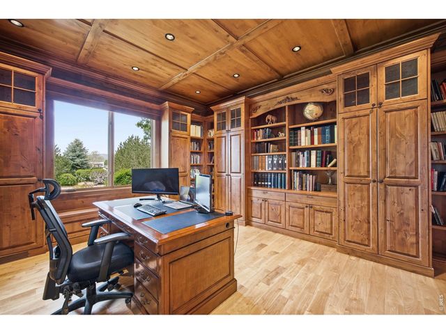 2114 Shoreside Dr, Berthoud, CO 80513