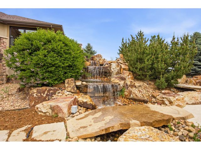 2114 Shoreside Dr, Berthoud, CO 80513