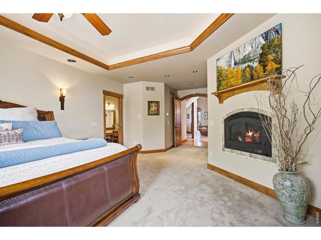 2114 Shoreside Dr, Berthoud, CO 80513