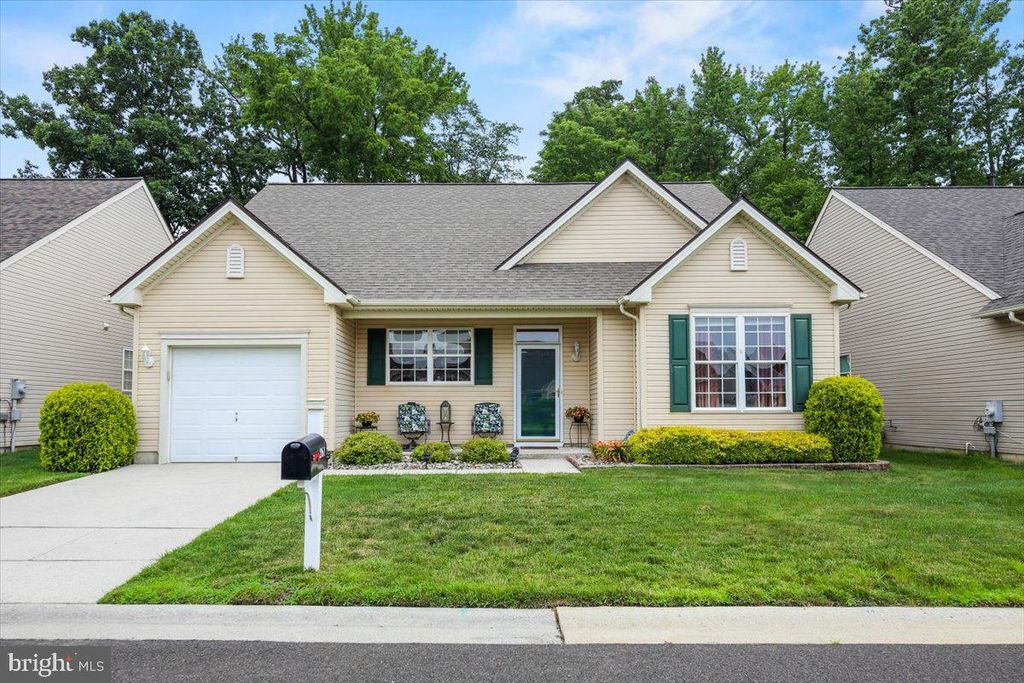 261 HERITAGE WAY, Woodbury, NJ 08096