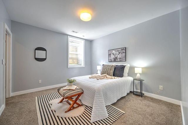 1275 N Grant Avenue, Columbus, OH 43201