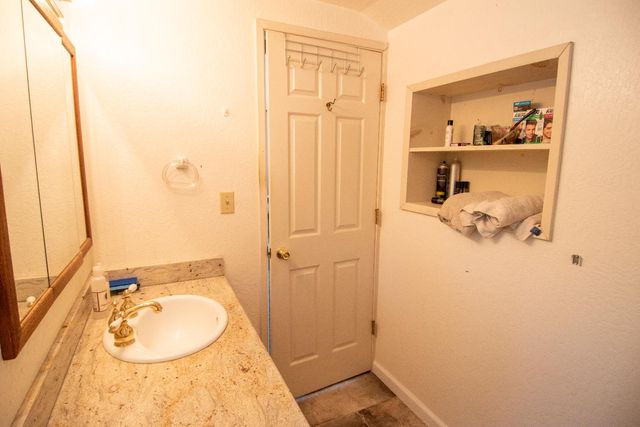 1231 Garnet Ct, Pollock Pines, CA 95726