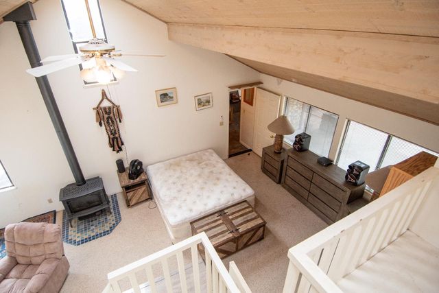 1231 Garnet Ct, Pollock Pines, CA 95726