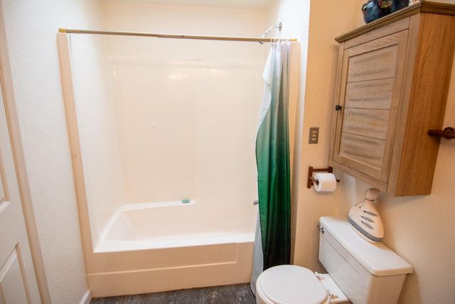 1231 Garnet Ct, Pollock Pines, CA 95726