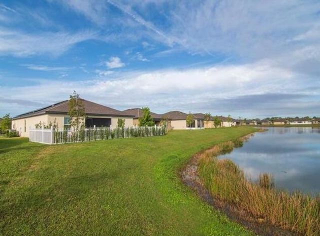 5318 Imagination Drive, Fort Pierce, FL 34947