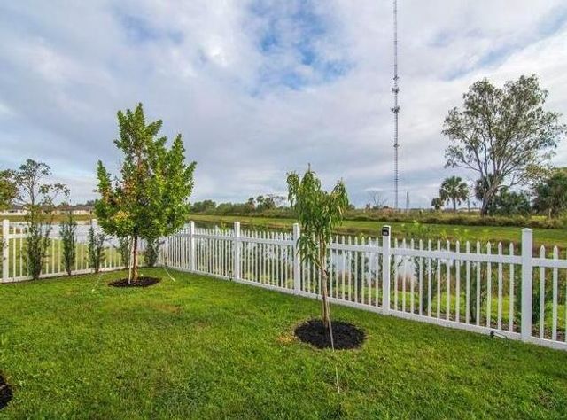 5318 Imagination Drive, Fort Pierce, FL 34947