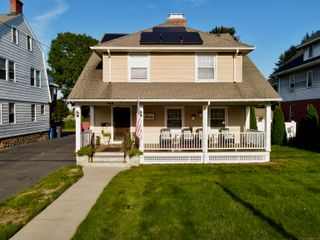 390 Fairfield Avenue, Hartford, CT 06114