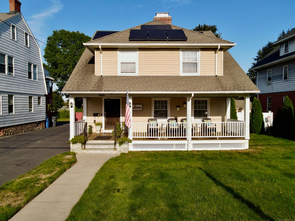 390 Fairfield Avenue, Hartford, CT 06114