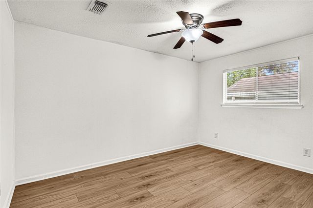 6611 Archgate Drive, Spring, TX 77373