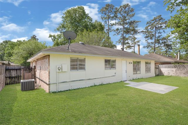6611 Archgate Drive, Spring, TX 77373