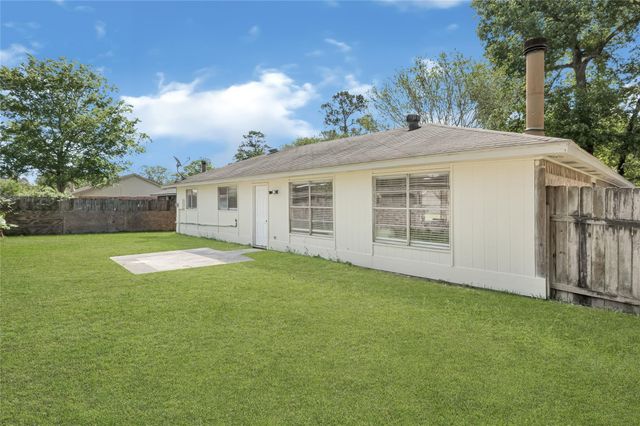 6611 Archgate Drive, Spring, TX 77373