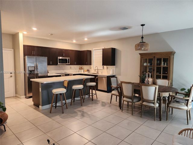 24970 SW 108th Ave, Homestead, FL 33032