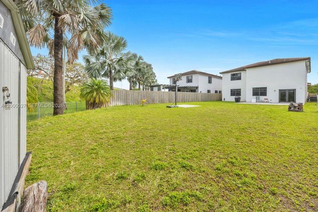 24970 SW 108th Ave, Homestead, FL 33032