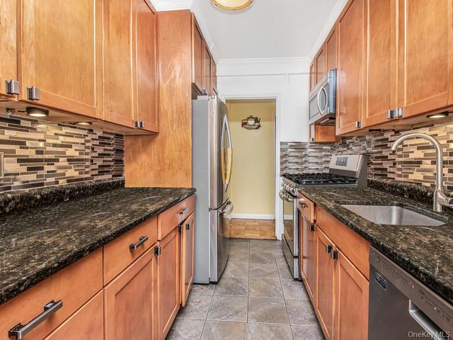 5500 Fieldston Road 5AA, Bronx, NY 10471