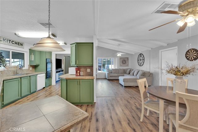 15252 Seneca Rd 343, Victorville, CA 92394