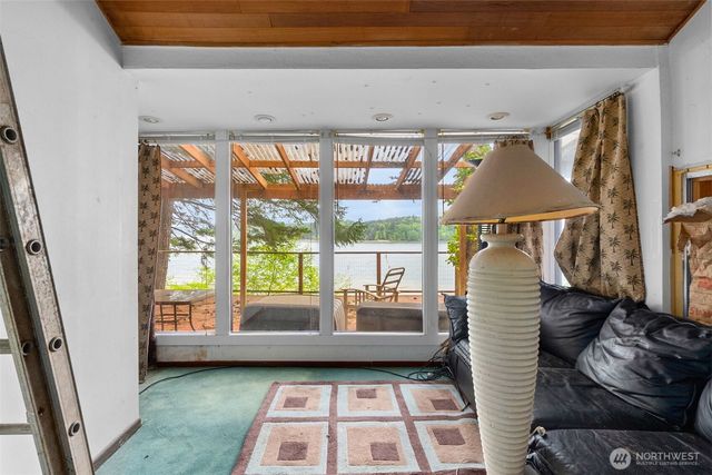 6105 Elizan Drive NW, Olympia, WA 98502