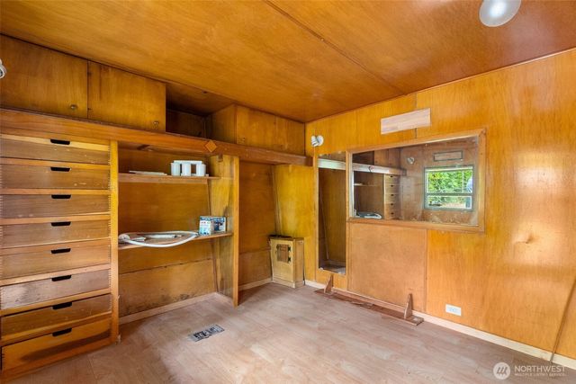 6105 Elizan Drive NW, Olympia, WA 98502