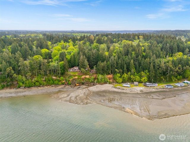 6105 Elizan Drive NW, Olympia, WA 98502