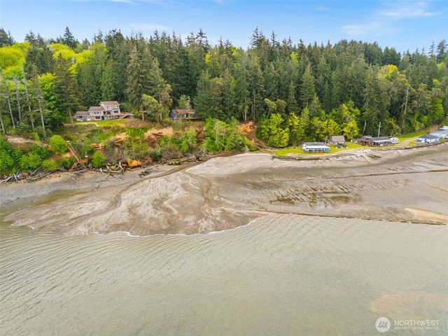 6105 Elizan Drive NW, Olympia, WA 98502