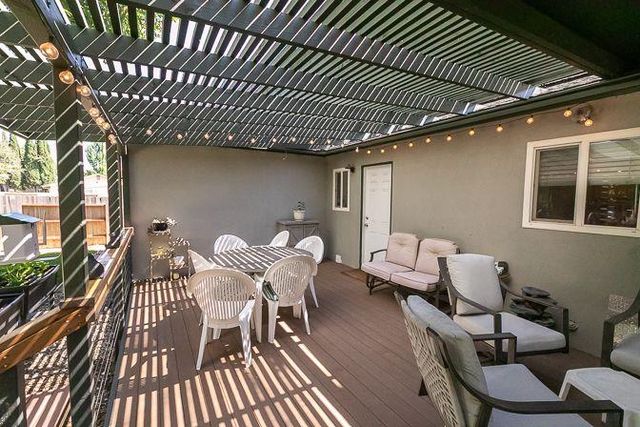 1269 Crest Dr, Yuba City, CA 95993