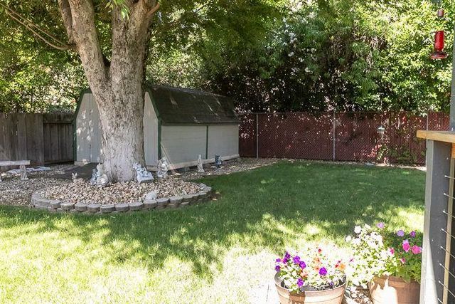 1269 Crest Dr, Yuba City, CA 95993