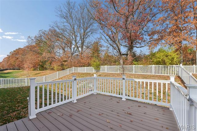 155 Keystone Ridge Drive, O'fallon, MO 63366