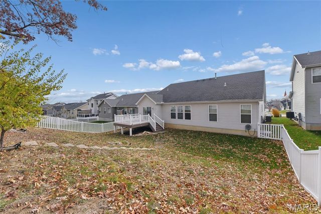 155 Keystone Ridge Drive, O'fallon, MO 63366