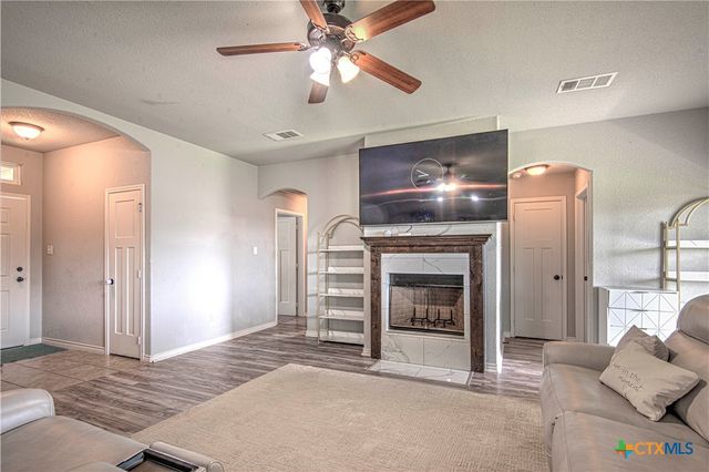 2517 Elk Creek Street, Temple, TX 76504