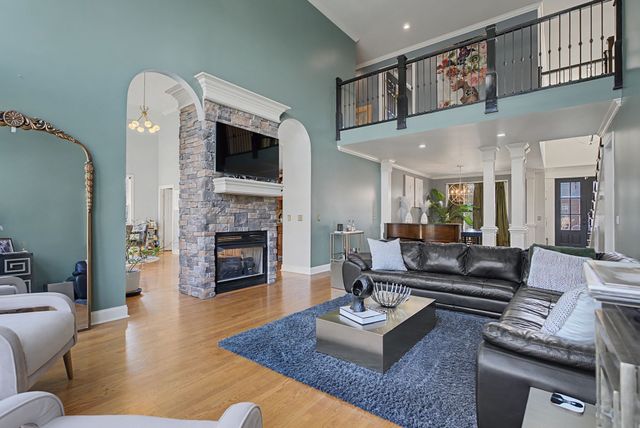 1812 Mosaic Trl, Murfreesboro, TN 37130