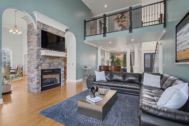 1812 Mosaic Trl, Murfreesboro, TN 37130