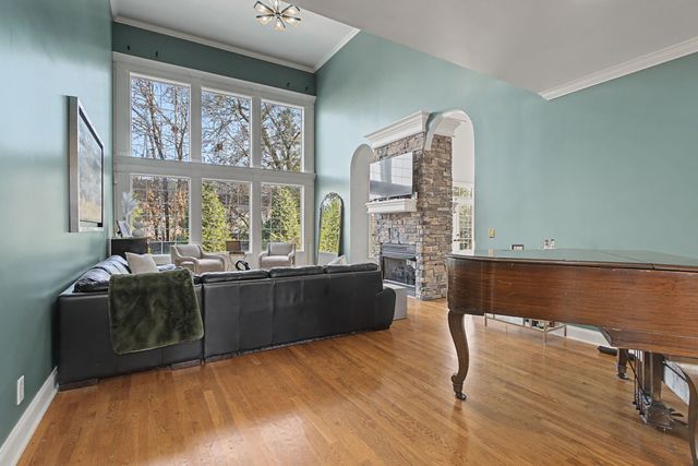 1812 Mosaic Trl, Murfreesboro, TN 37130