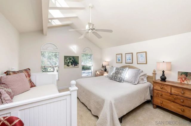 141 I Ave, Coronado, CA 92118